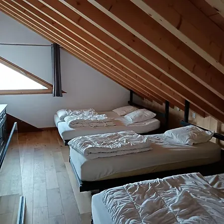 Spacieux A Avec Options De Loisirs Chalet